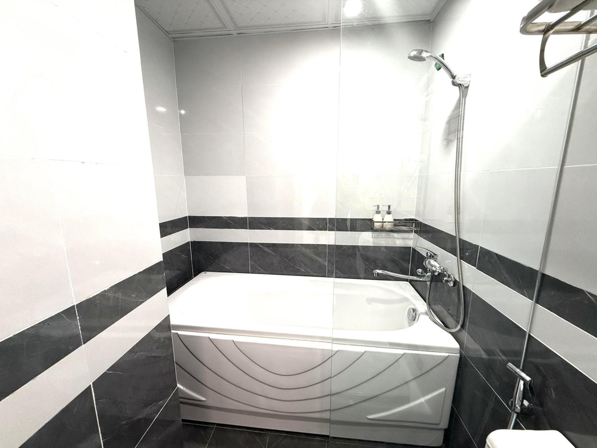 The Queen Hotel & Spa 2 Ανόι Εξωτερικό φωτογραφία